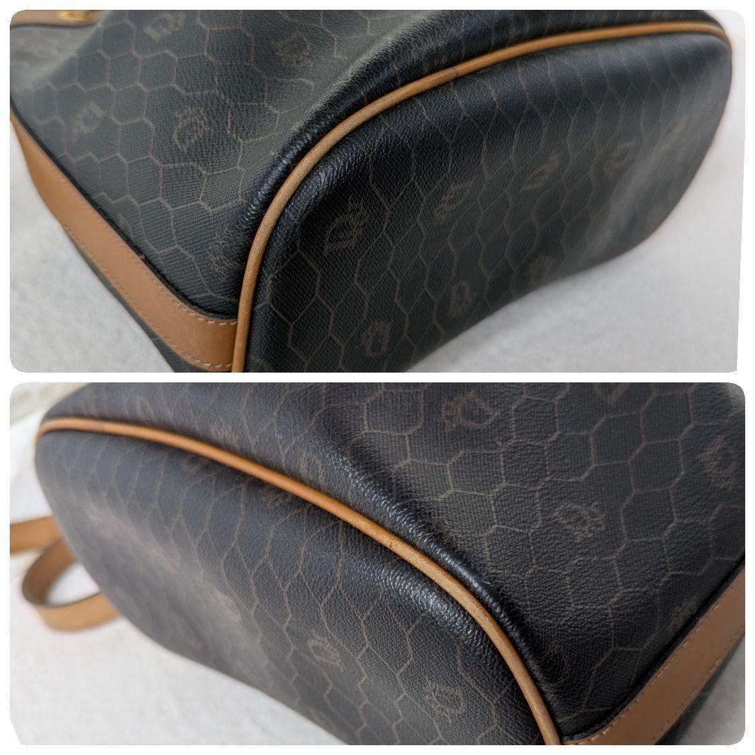 クリスチャンディオール 巾着 ショルダーバッグ ハニカム レザー ポーチ付き