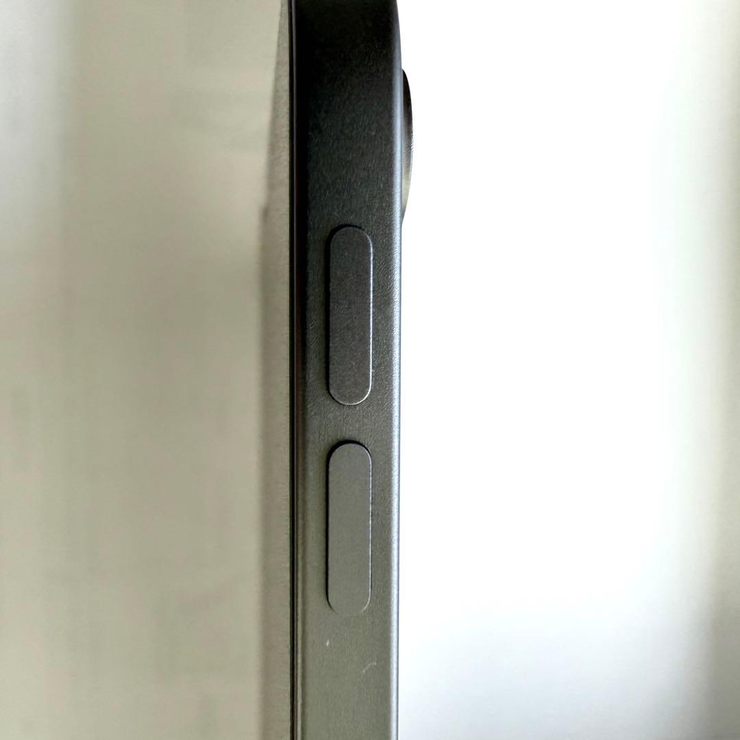 Apple iPad Air 第5世代　Wi-Fi 256 GBスペースグレイ