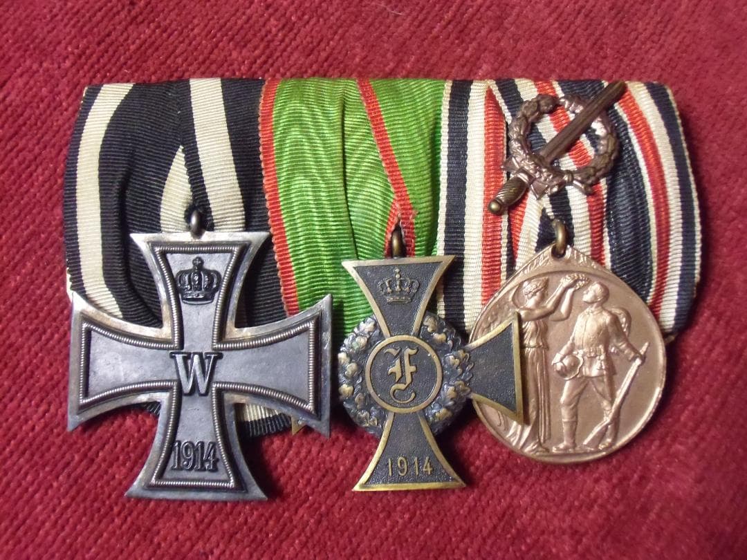 Ｗ帝政ドイツ軍/アンハルト公国＊在郷軍人３連メダルバー（実物）