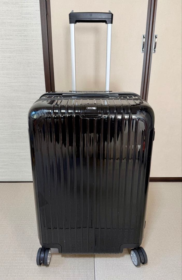 【格安USED】リモワ RIMOWA サルサデラックス 89 L ブラック 4輪