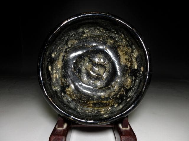 楽吉左衛門十代 旦入 黒茶碗／裏千家十五世 鵬雲斎 書付【雨祝】／共箱 仕覆