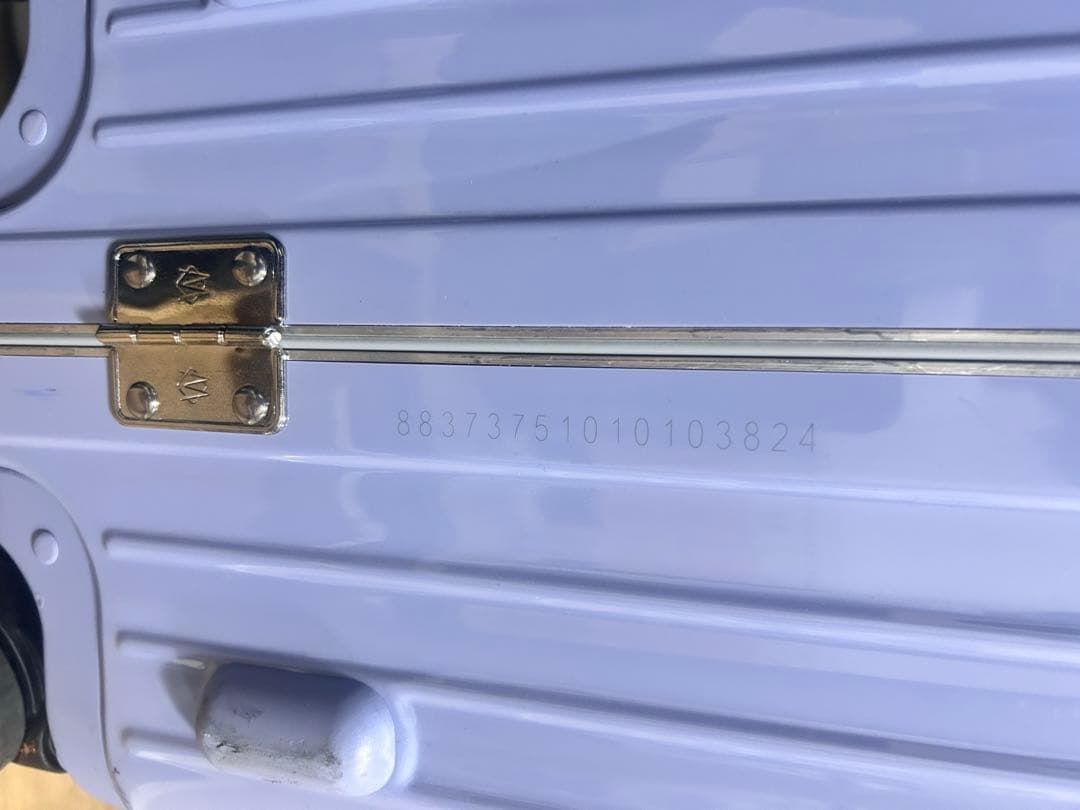 RIMOWA Hybrid グロススカイブルー 84L 2025年購入