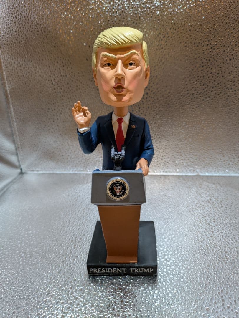 2016年 ドナルドトランプ大統領 ボブルヘッド(レア）