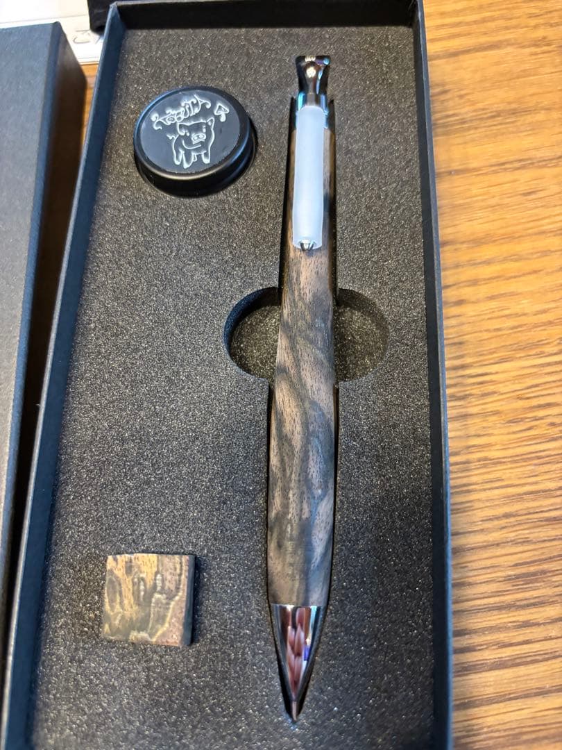 最終値引き　こぶた工房　黒柿孔雀杢（希少）