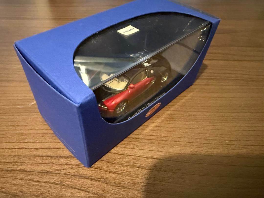 AUTO ART 1/64 ブガッディ　ヴェイロン16.4