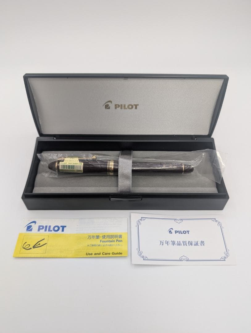 新品 高級万年筆 PILOT カスタム742 ディープレッド 太字 パイロット
