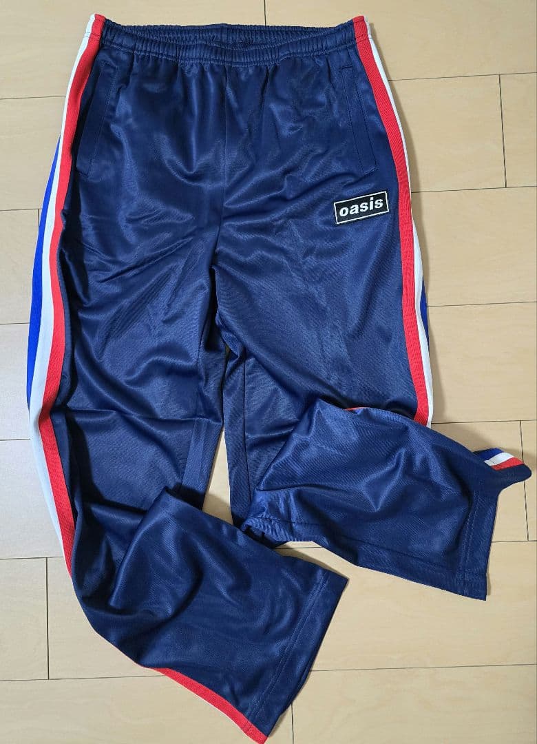 oasis 30周年特別展トラックパンツ