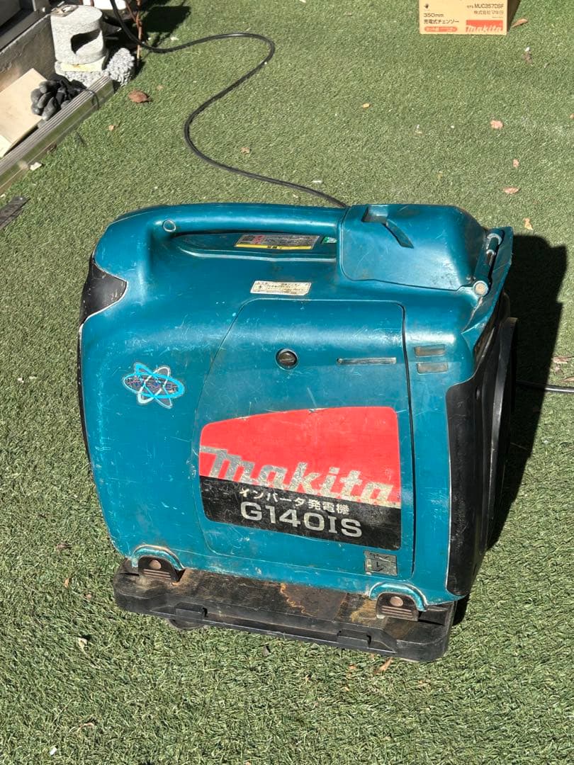 Makita インバーター発電機 G140IS マキタ