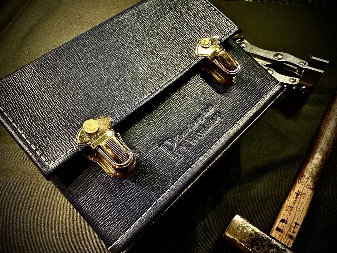 在庫入替SALE！Pvt.Workshop 本革　デッキケース