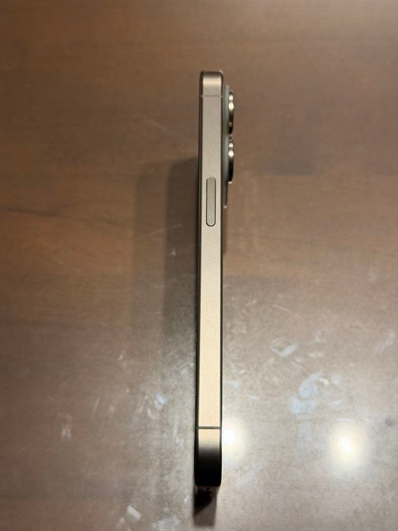 iPhone 15 Pro 128GB ナチュラルチタニウム SIMフリー