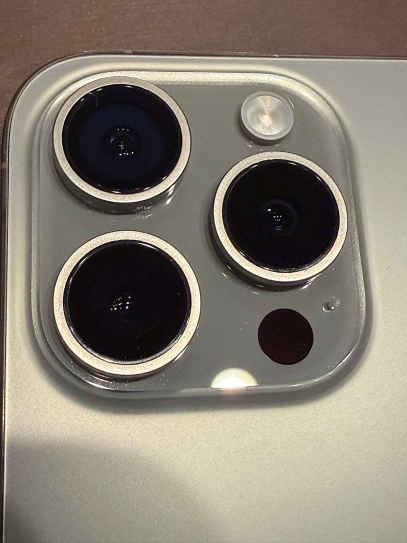 iPhone 15 Pro 128GB ナチュラルチタニウム SIMフリー