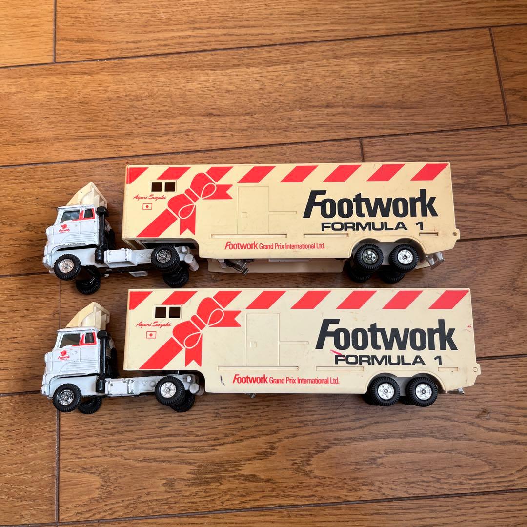 中古　トミカ　フットワークトレーラー F1 1/60 2台セット