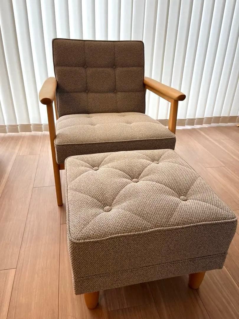 カリモク60 オットマン ミストグレー　※Kチェアも併せて販売中