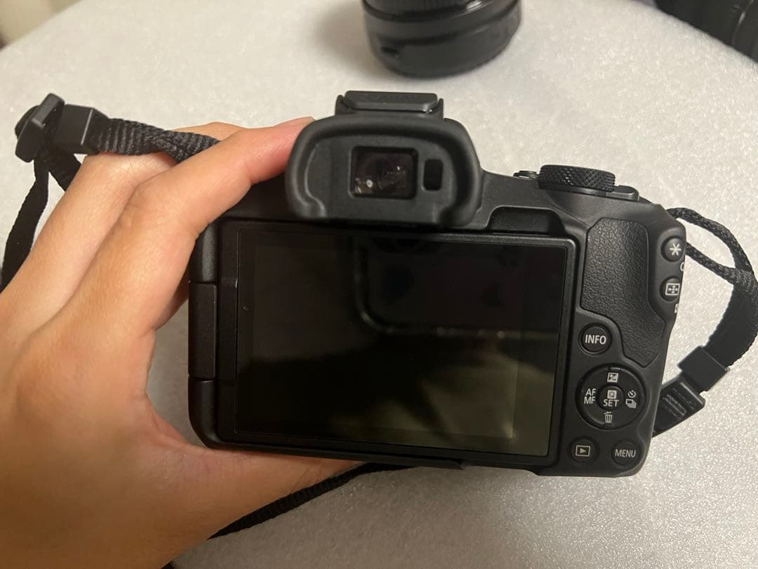 Canon EOS R50（ブラック）