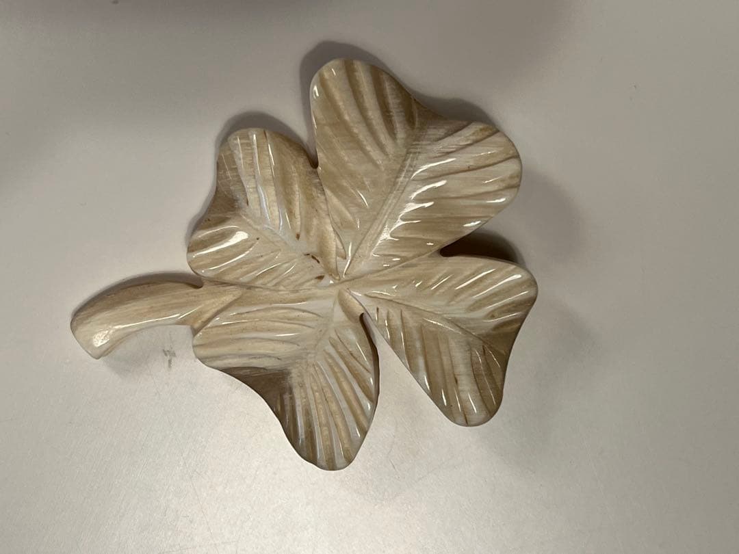 mina perhonen ブローチ　クローバー　水牛　正規品