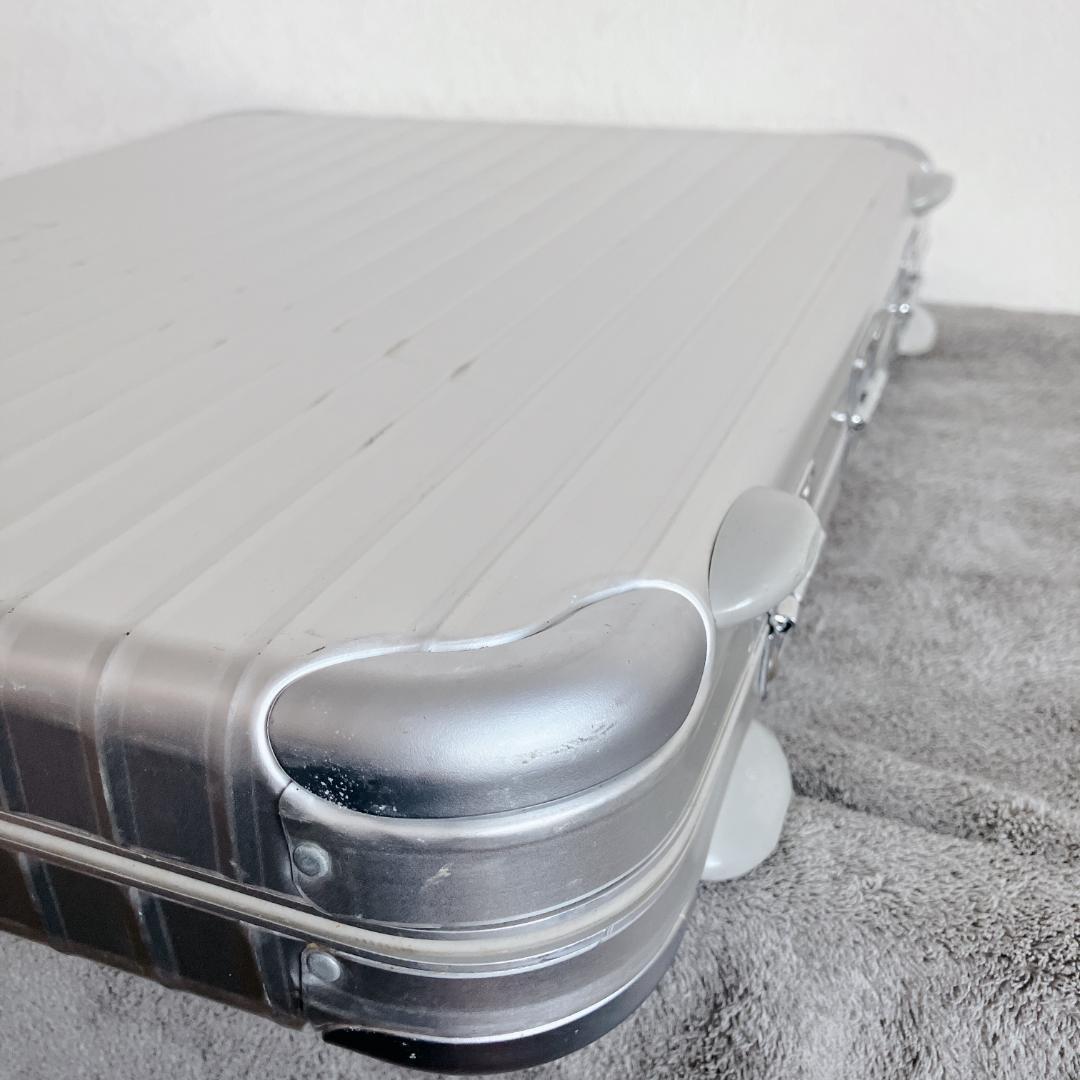 RIMOWA リモワ トパーズ アタッシュケース ビジネス アルミニウム