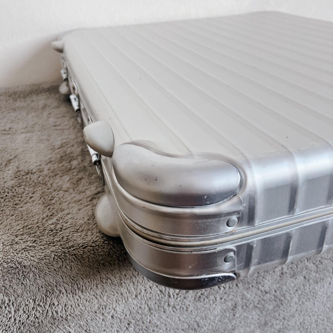 RIMOWA リモワ トパーズ アタッシュケース ビジネス アルミニウム