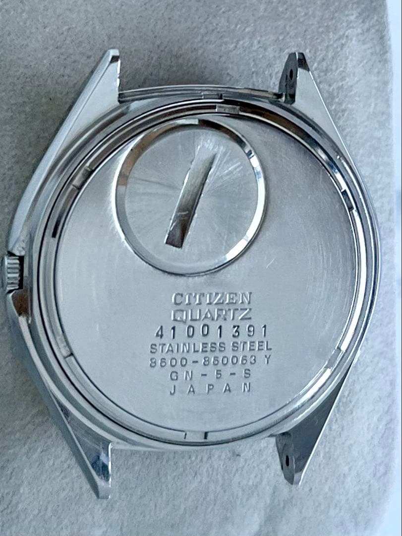 CITIZEN クリストロン　ウルトラマン　ビンテージ　腕時計
