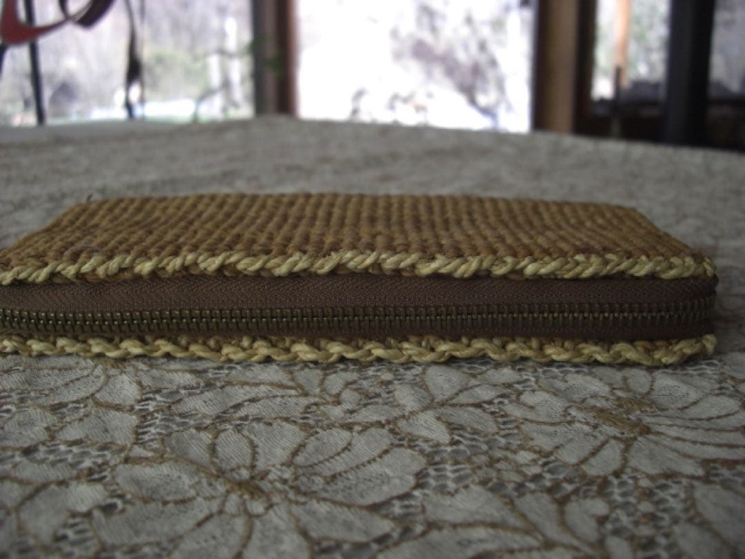 希少！自然素材ヒロロの財布　手仕事