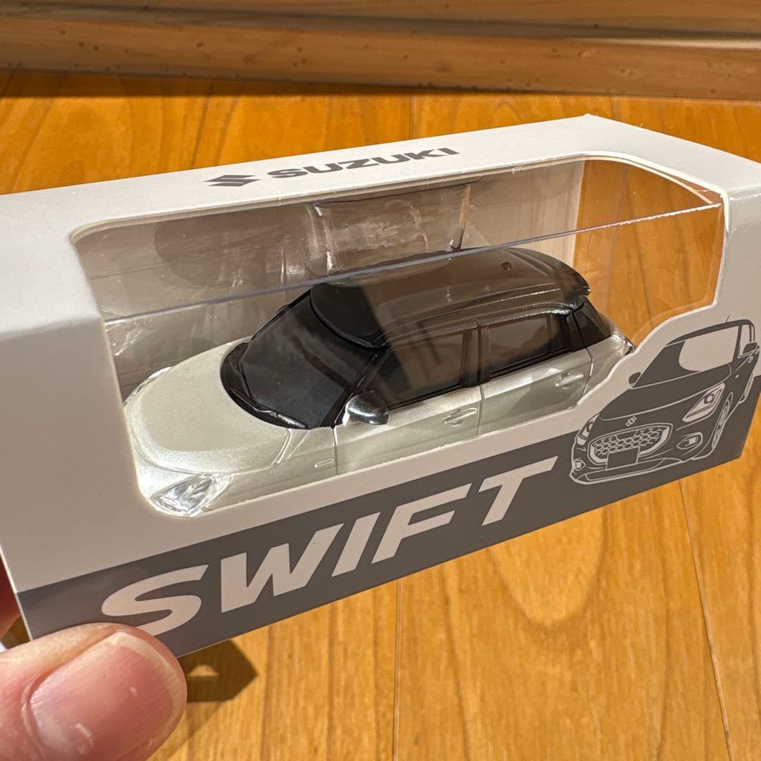 非売品　スウィフト　SWIFT プルバックカー