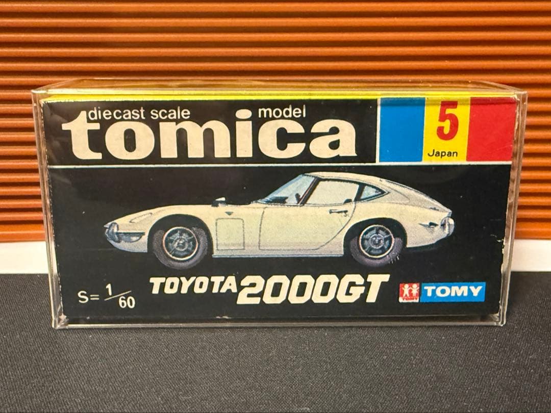 TOMICA　トミカ　トヨタ2000GT　銀色　1Aホイール　色指定箱