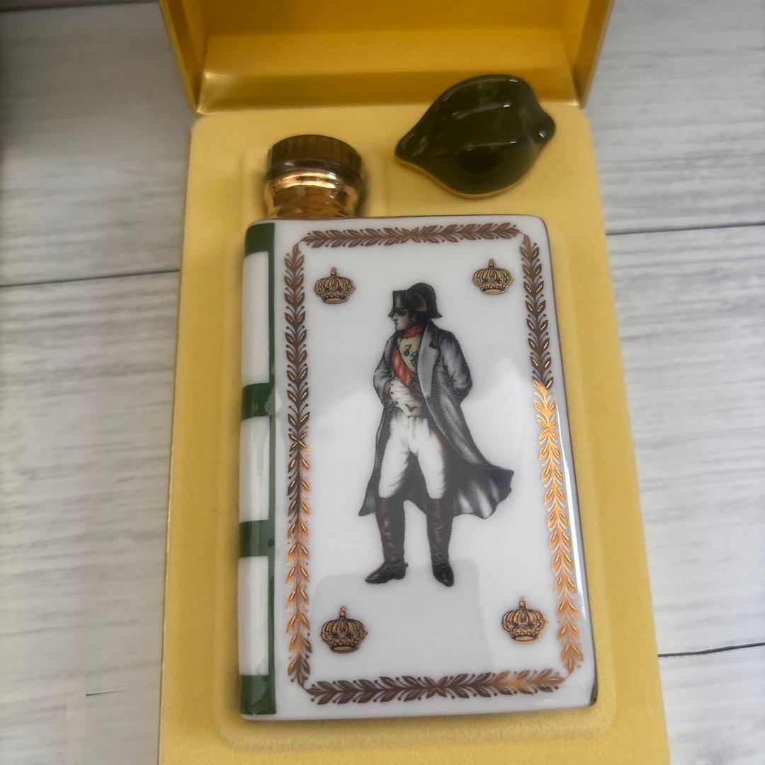 【未開封品】CAMUS ナポレオン ブック型陶器ボトル 元箱付き コニャック