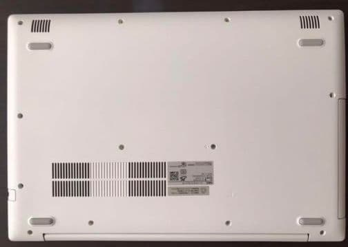 ノートパソコン　LAVIE 白