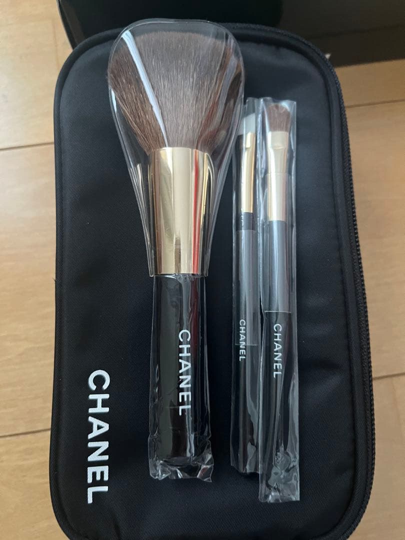 未使用　シャネル　メイクブラシセット　CHANEL BRUSH SET ③
