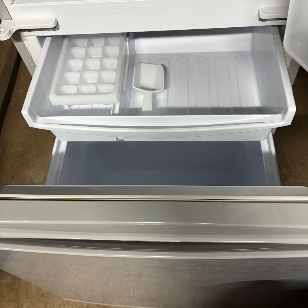 値下げ‼️【東京23区送料無料‼️】SHARP 冷蔵庫140L 2019年製