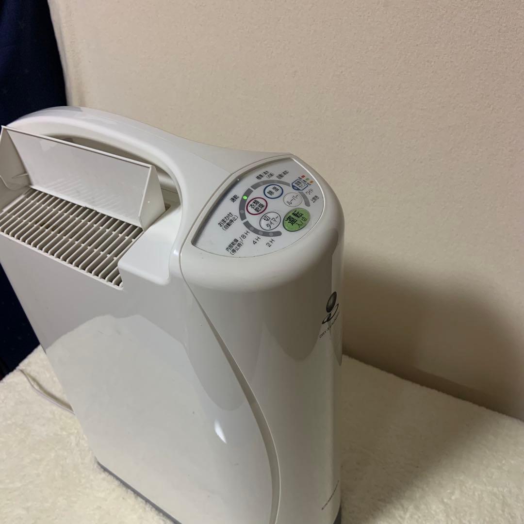 コロナ 除湿・衣類乾燥機ホワイト