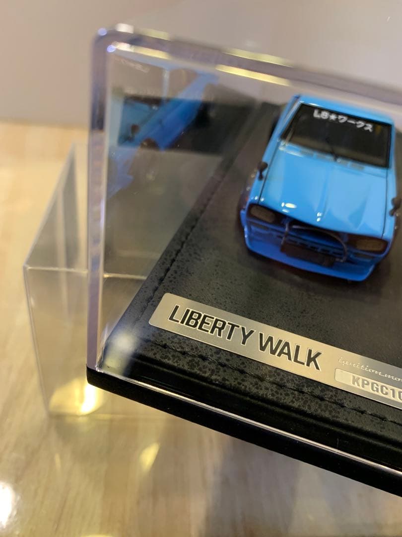 イグニッションモデル　1/43 LBWK ハコスカ ライトブルー　0717