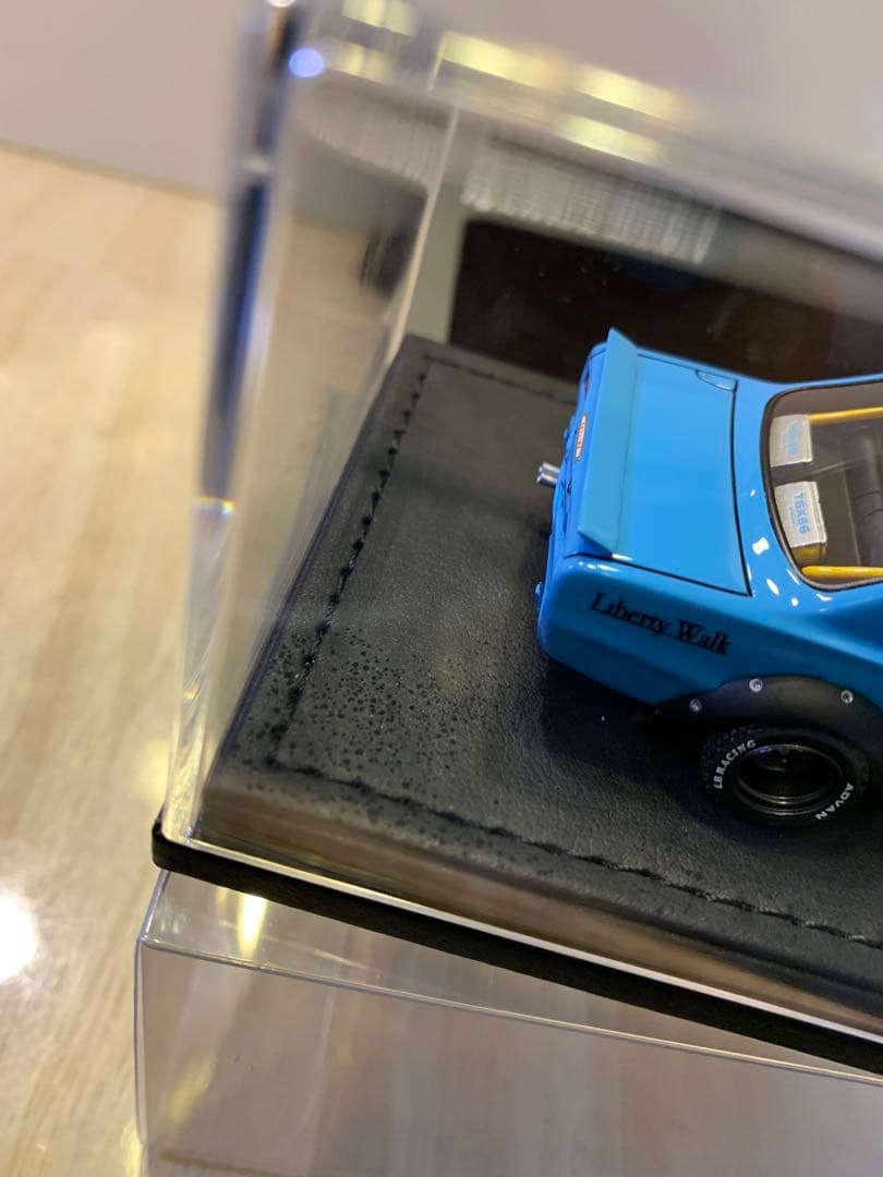 イグニッションモデル　1/43 LBWK ハコスカ ライトブルー　0717