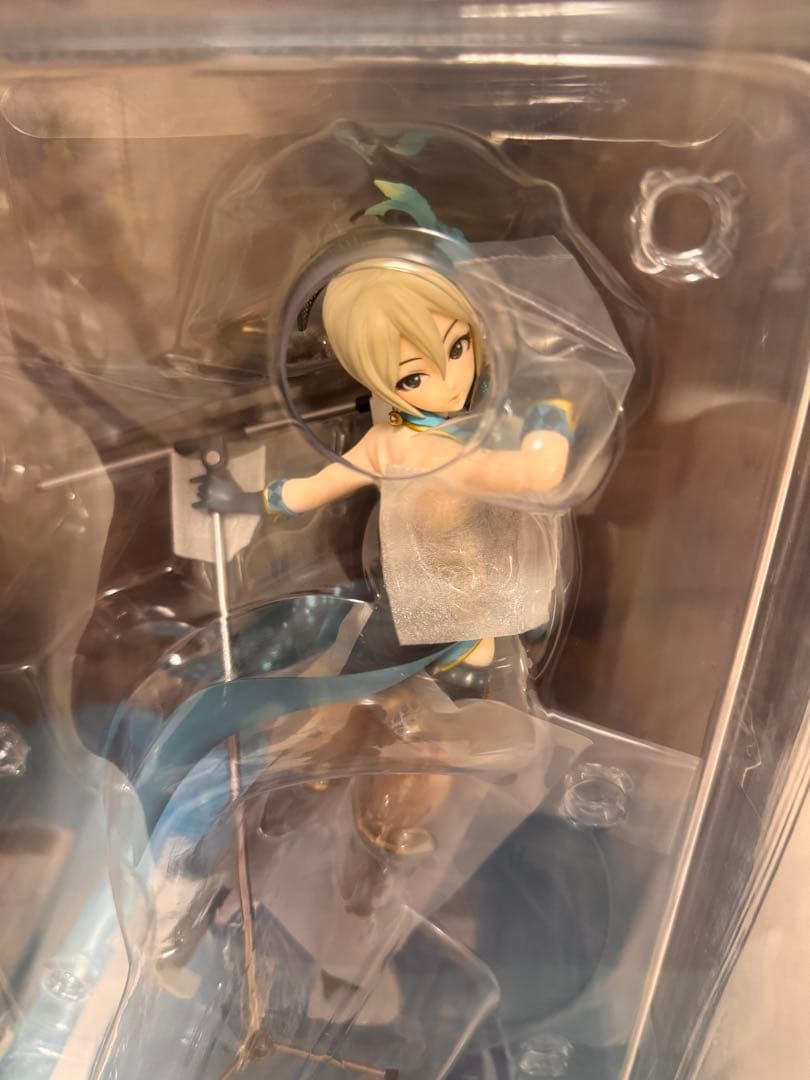 新品未開封　アイドルマスター 塩見周子 Tulip Ver. 1/8 フィギュア