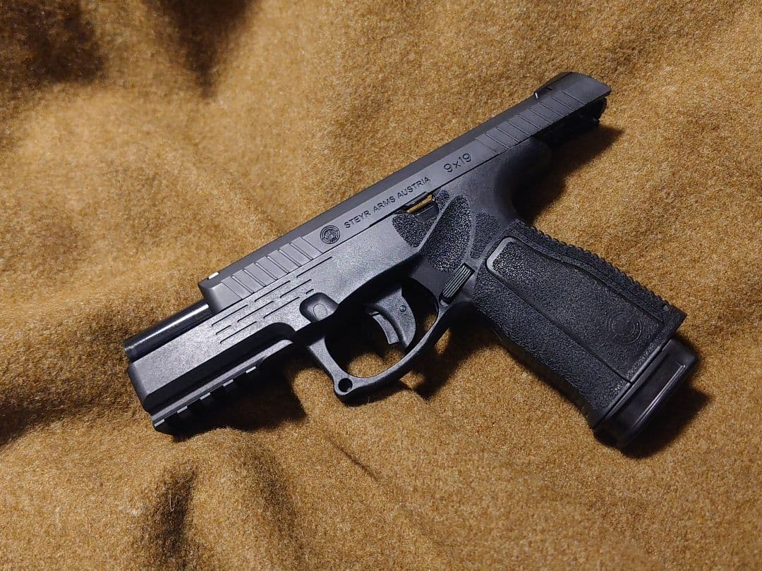 Carbon8 カーボネイト STEYR L9A2 CO2 ブローバック