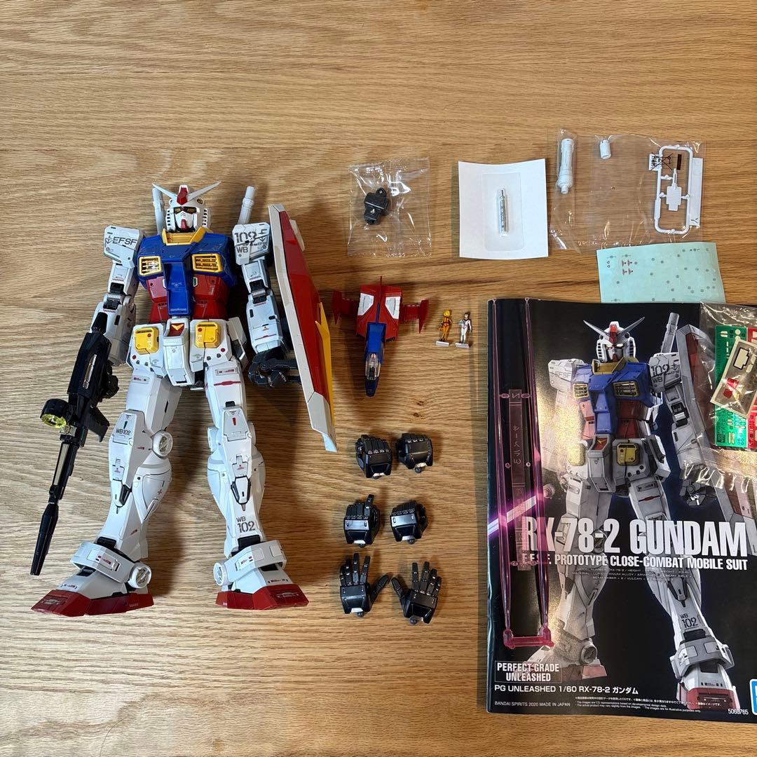 PG UNLEASHED 1/60 RX-78-2 ガンダム プラモデル　完成品