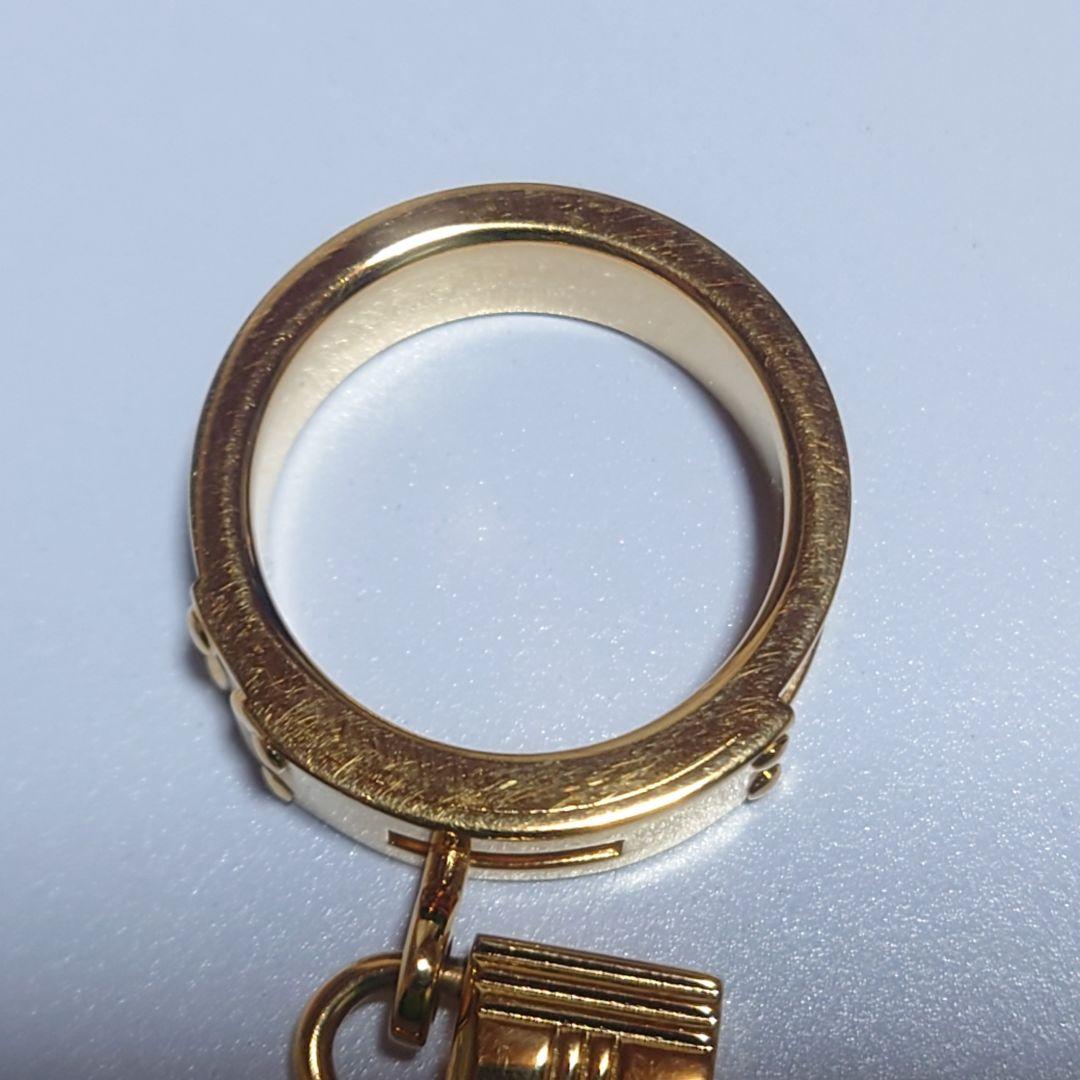 未使用に近い エルメス スカーフリング ケリー カデナ 南京錠 22号 ケース付