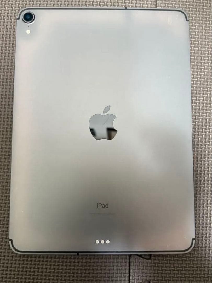 iPad Pro11 第1世代 Wi-Fi+セルラー 512GB+キーボード