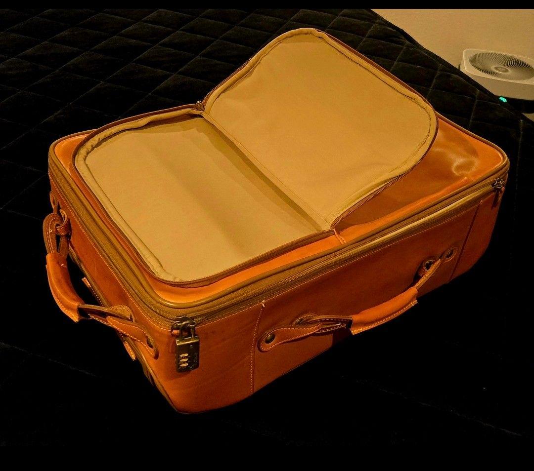 Hartmann② レザーキャリーケース