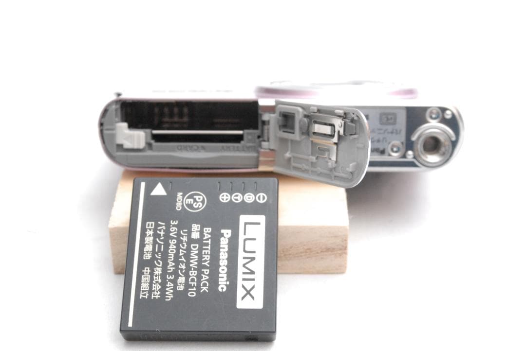 Panasonic LUMIX DMC-FX66 (良品）