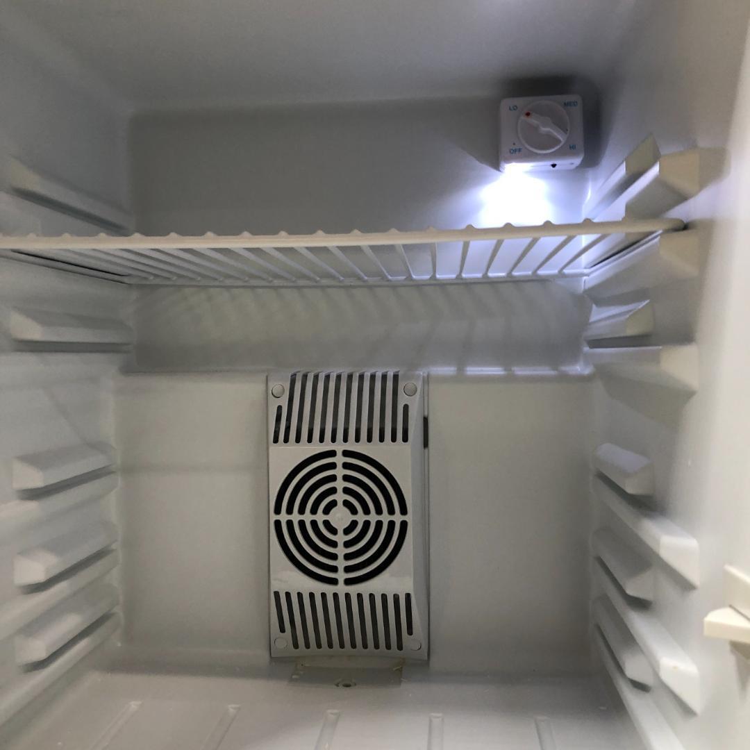 【送料無料】 サンルック SR-R4802 電子冷蔵庫 48L 250529