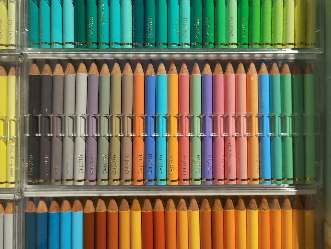 フェリシモ　色鉛筆　375本