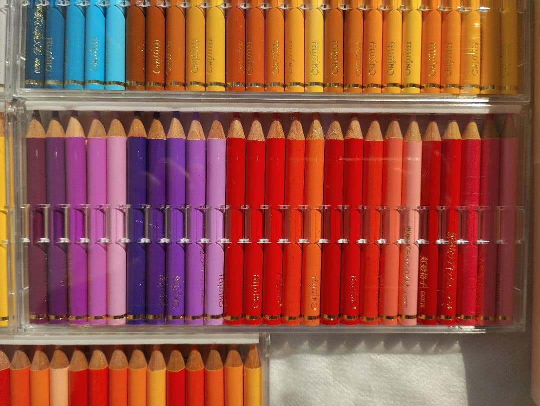 フェリシモ　色鉛筆　375本
