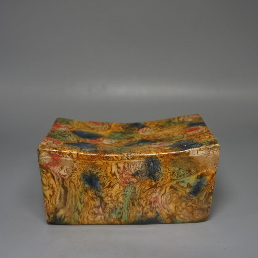 唐三彩脈枕　陶器