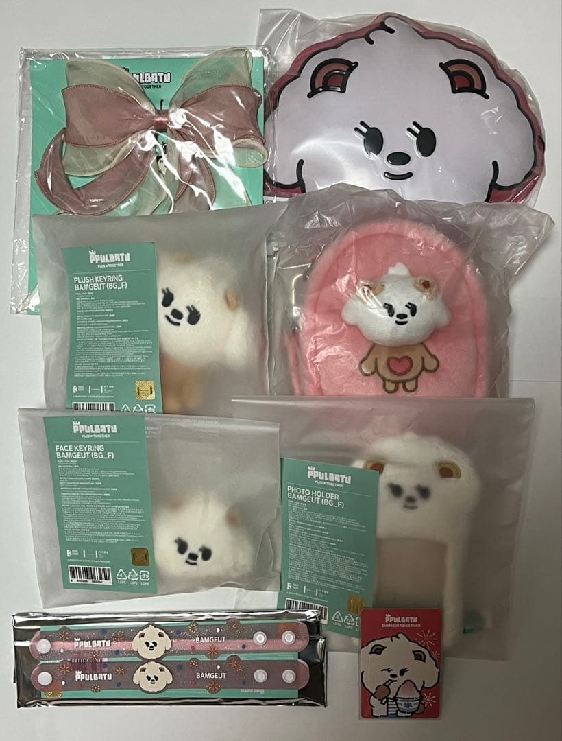 TXT　ボムギュ　プルバトゥ　バムグッ　ポップアップ　キーリング　トレカホルダー