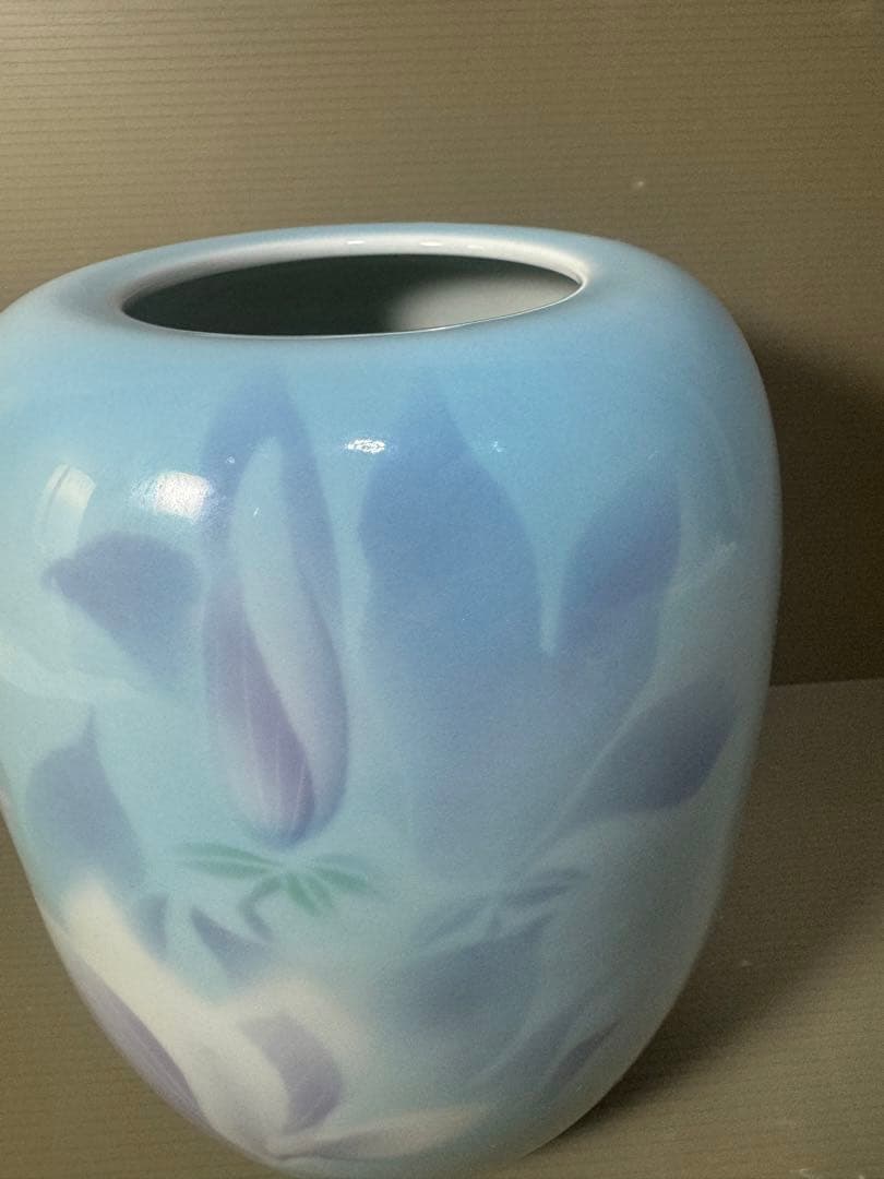 2581 深川製磁　木蓮　花瓶