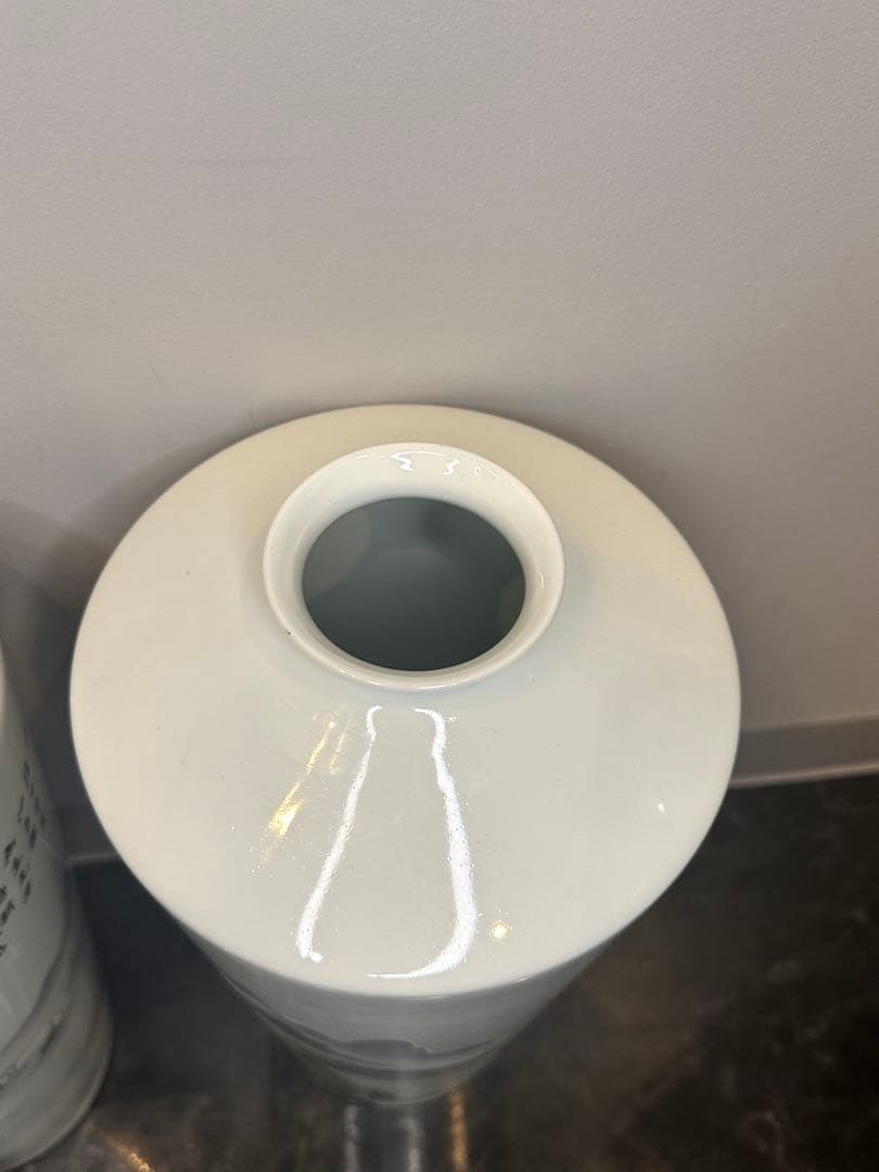 最終価格　中国 大きめ花瓶一対 山水人物図 詩文あり 養和堂製　コレクション