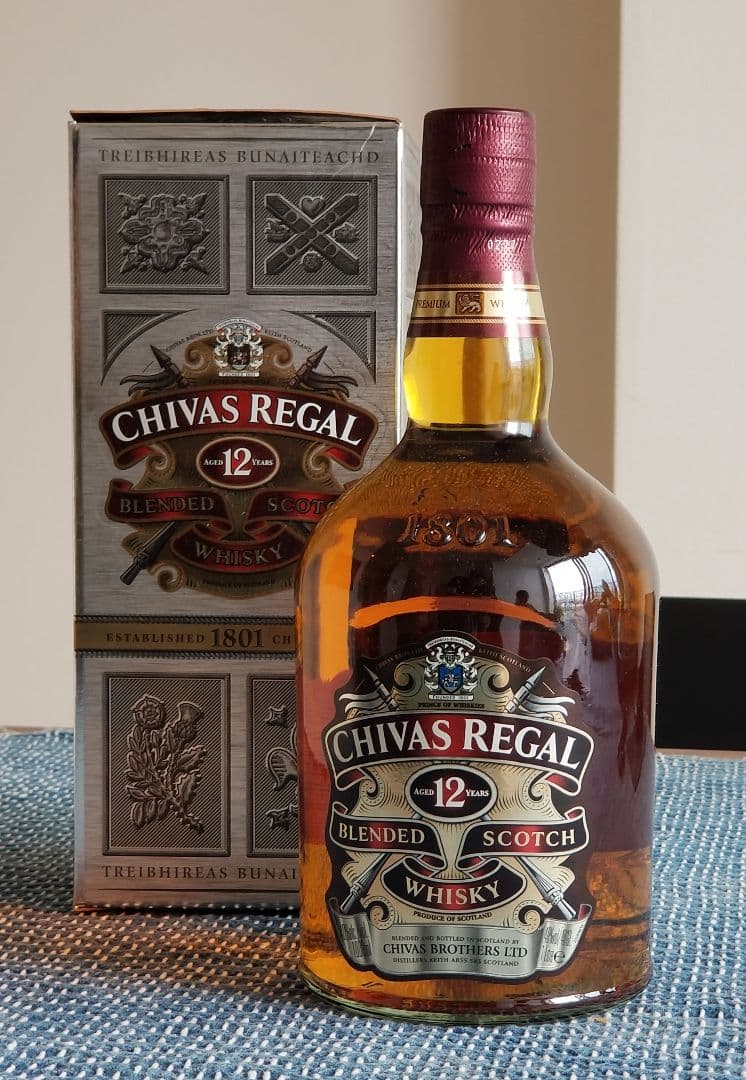 シーバス リーガル * 1L *
スコッチ ウィスキ