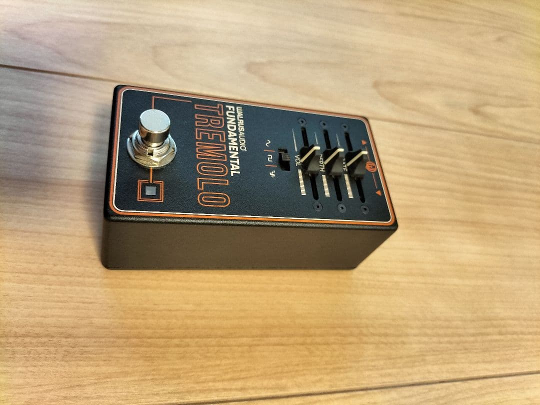ギター Walrus Audio FUNDAMENTAL TREMOLO