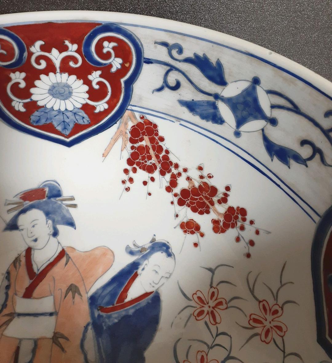 中国古美術　中国古陶磁器　古玩　色絵　美人図　特大大鉢　径35.4cm 道光年製