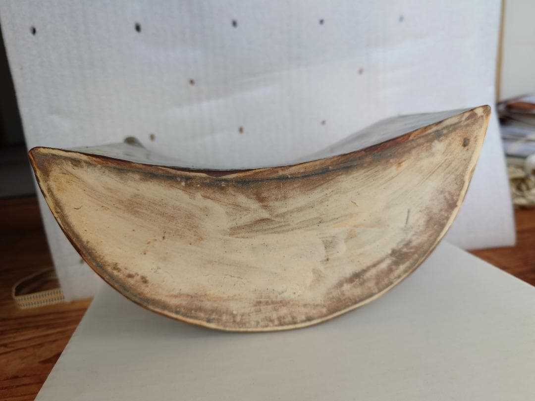 人間国宝　金城次郎作 魚模様 抱瓶